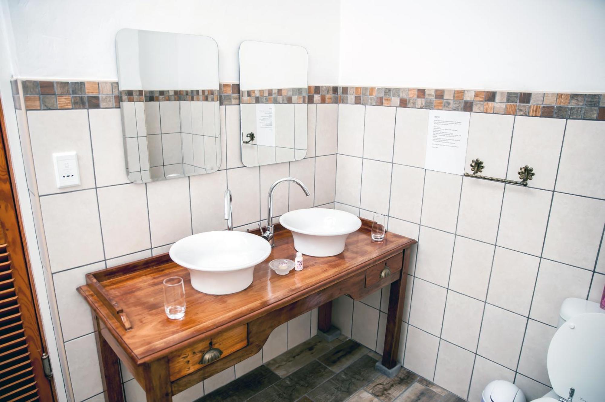 Petal'S Place Robertson Ruang foto